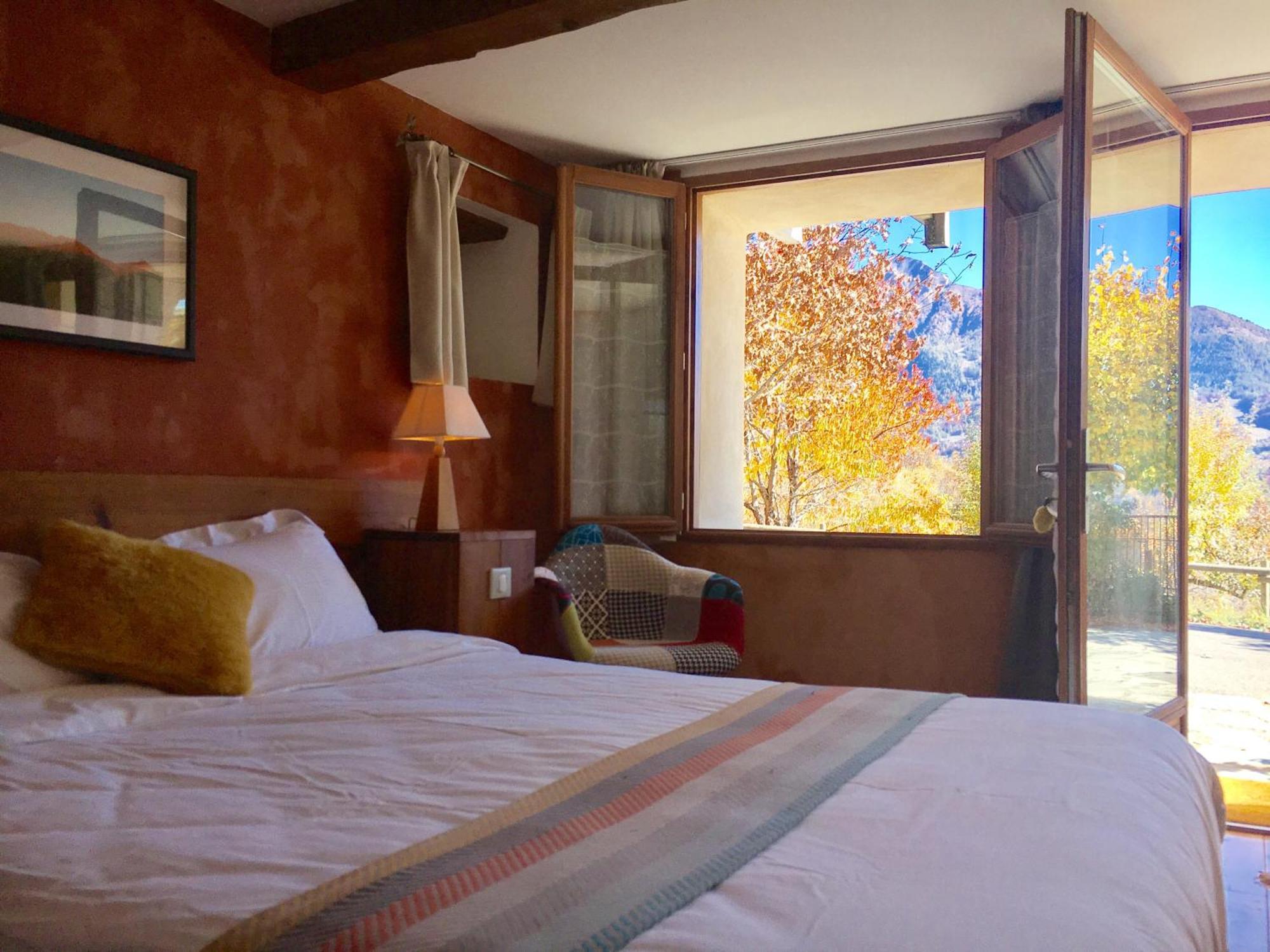 Chambre d'Hôtes La Grange des Ecrins Chabottes Quarto foto